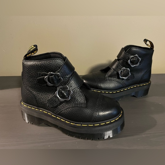 DR. Martens Devon Flower Quad Boots NWOB - Picture 10 of 16